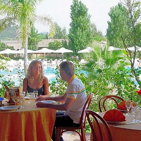 Igv Club Santagiusta 4*