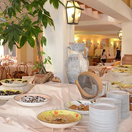 Resort Igv Club Santagiusta 4*